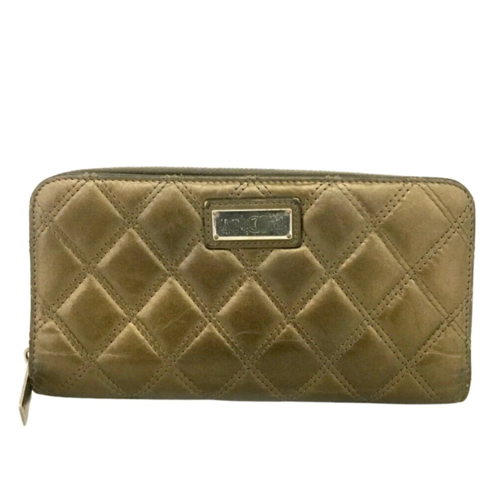 Auth Chanel Quilted Zip Around Long #20343C13 - Picture 1 of 11